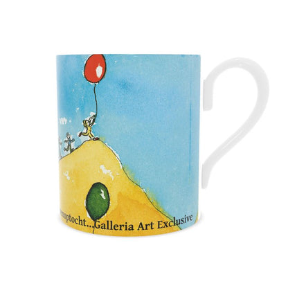 AQP415. Ballonnenoptocht. Bone China Mug.