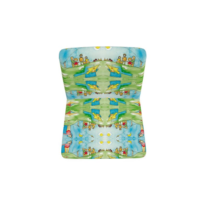 AQP417. Occasional Chair: Een dagje vliegeren.