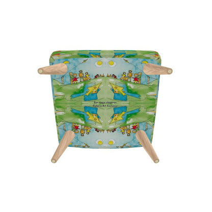 AQP417. Occasional Chair: Een dagje vliegeren.