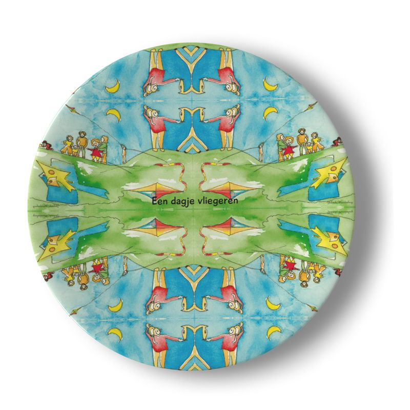 AQP417. Een Dagje Vliegeren. Plate. Size: M.16,5 cm.