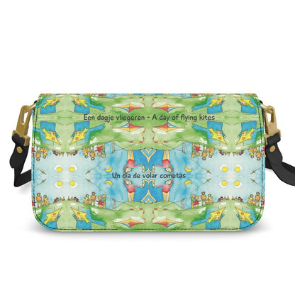 AQP417. Flap Over Box Bag: Een dagje vliegeren.