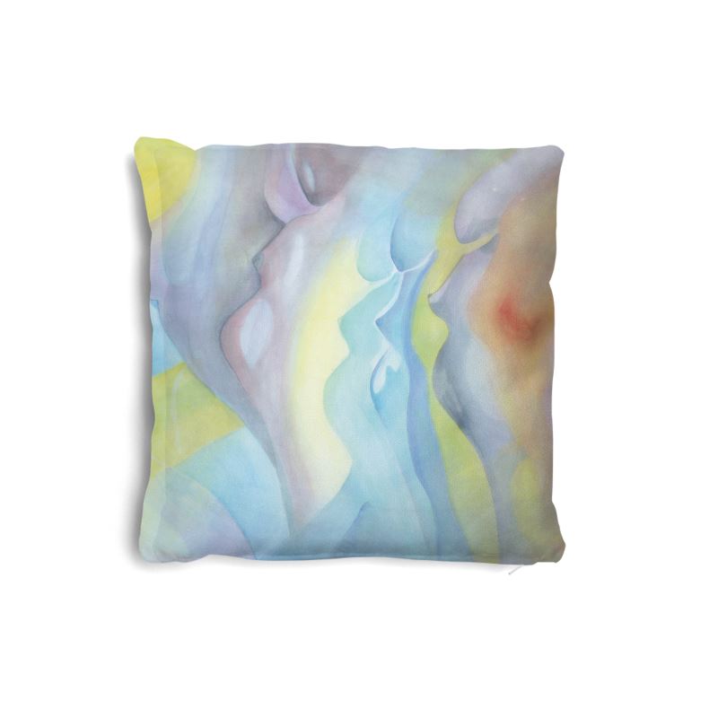 Women. Pillow Luxe