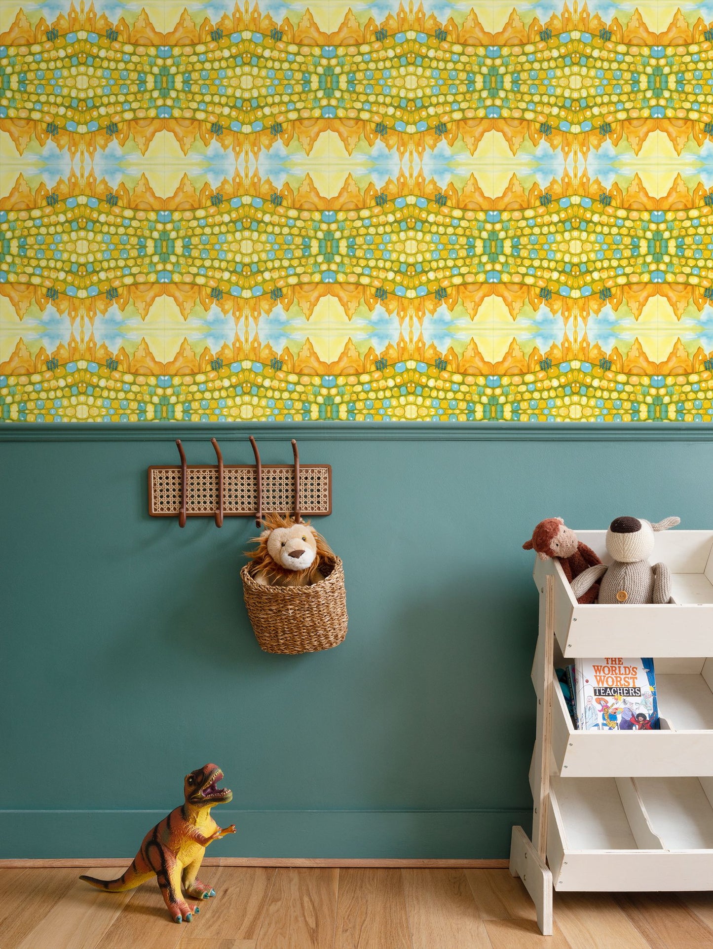 AQP535. Zandkastelen bouwen. Repeat Pattern Wallpaper.