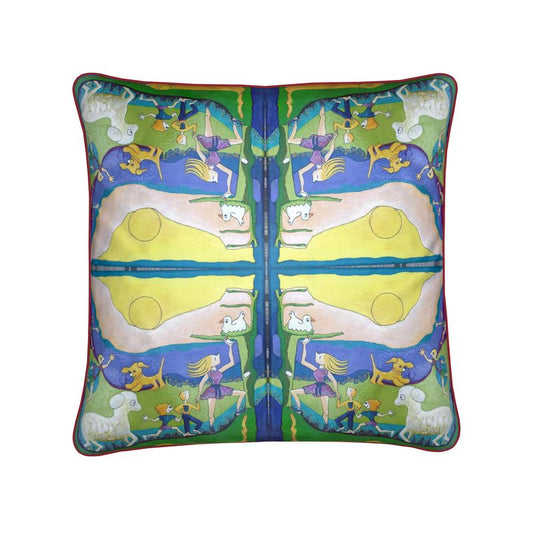 OK313. Cushions.Kussens. Midden in de zomer.