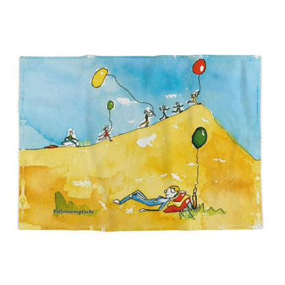 AQP415. Theedoeken: Ballonnenoptocht.