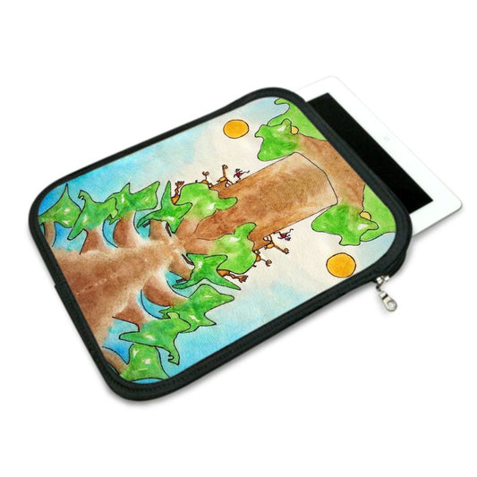 AQP578. IPad Slip Case: Op je teentjes. ID:243.