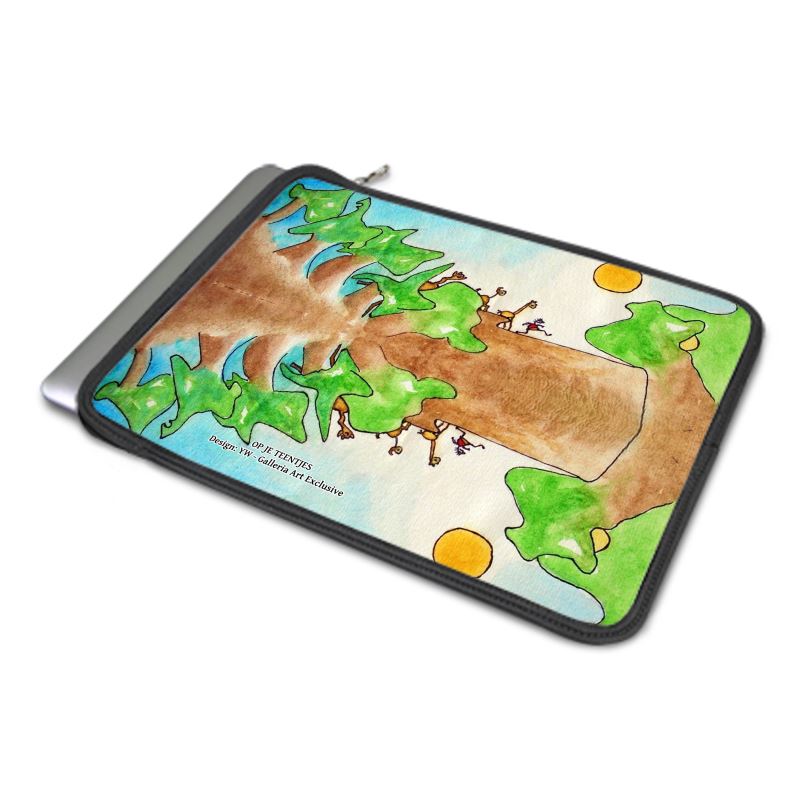AQP578. MacBook Air Cover: Op je teentjes. ID: 30.