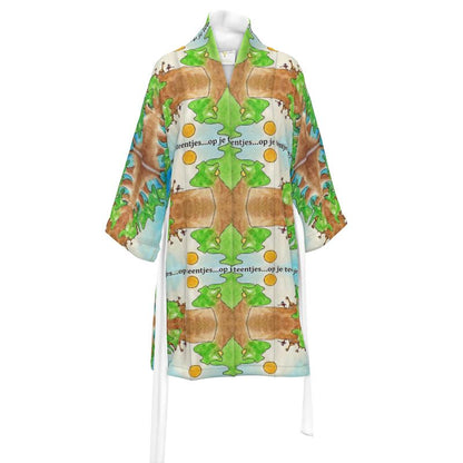 AQP578. Kimono: Op je teentjes.