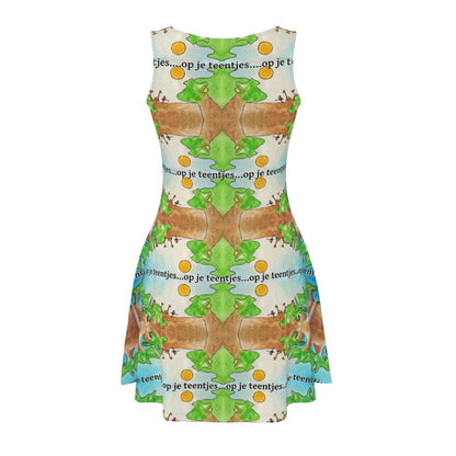 AQP578. Skater Dress: Op je teentjes.