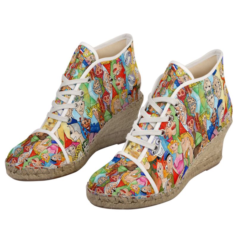 AQP443. Dames Espadrilles Sleehak Maat 39: O, Happy Day.