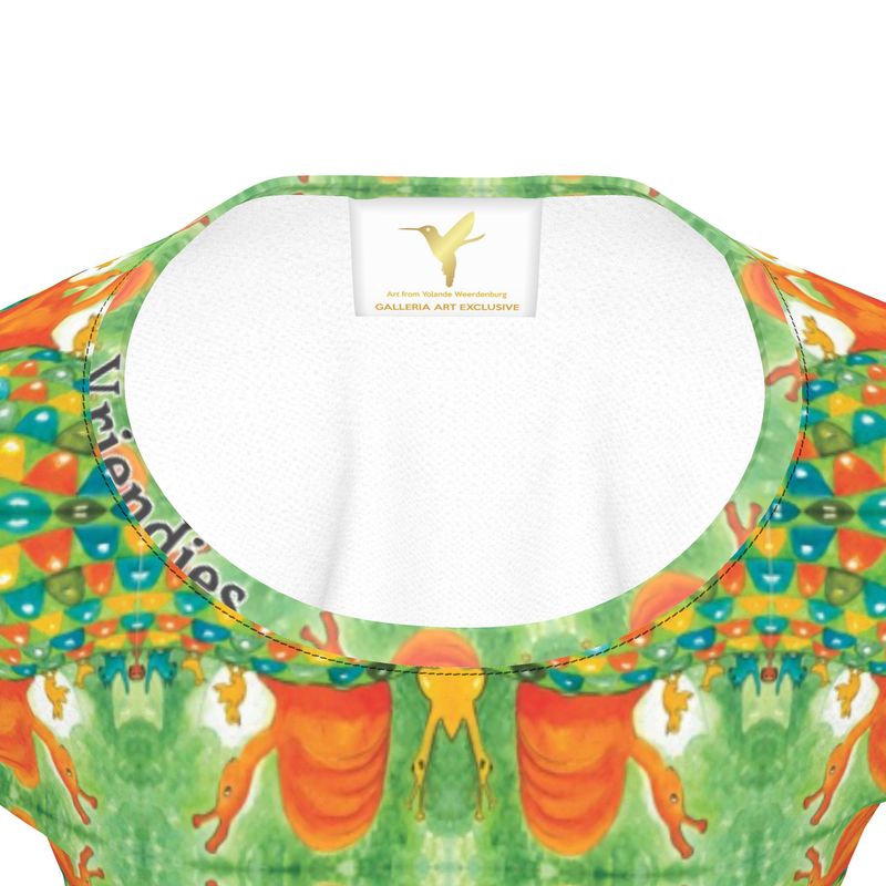 AQP536. Girls Premium T-Shirt: Vriendjes worden.